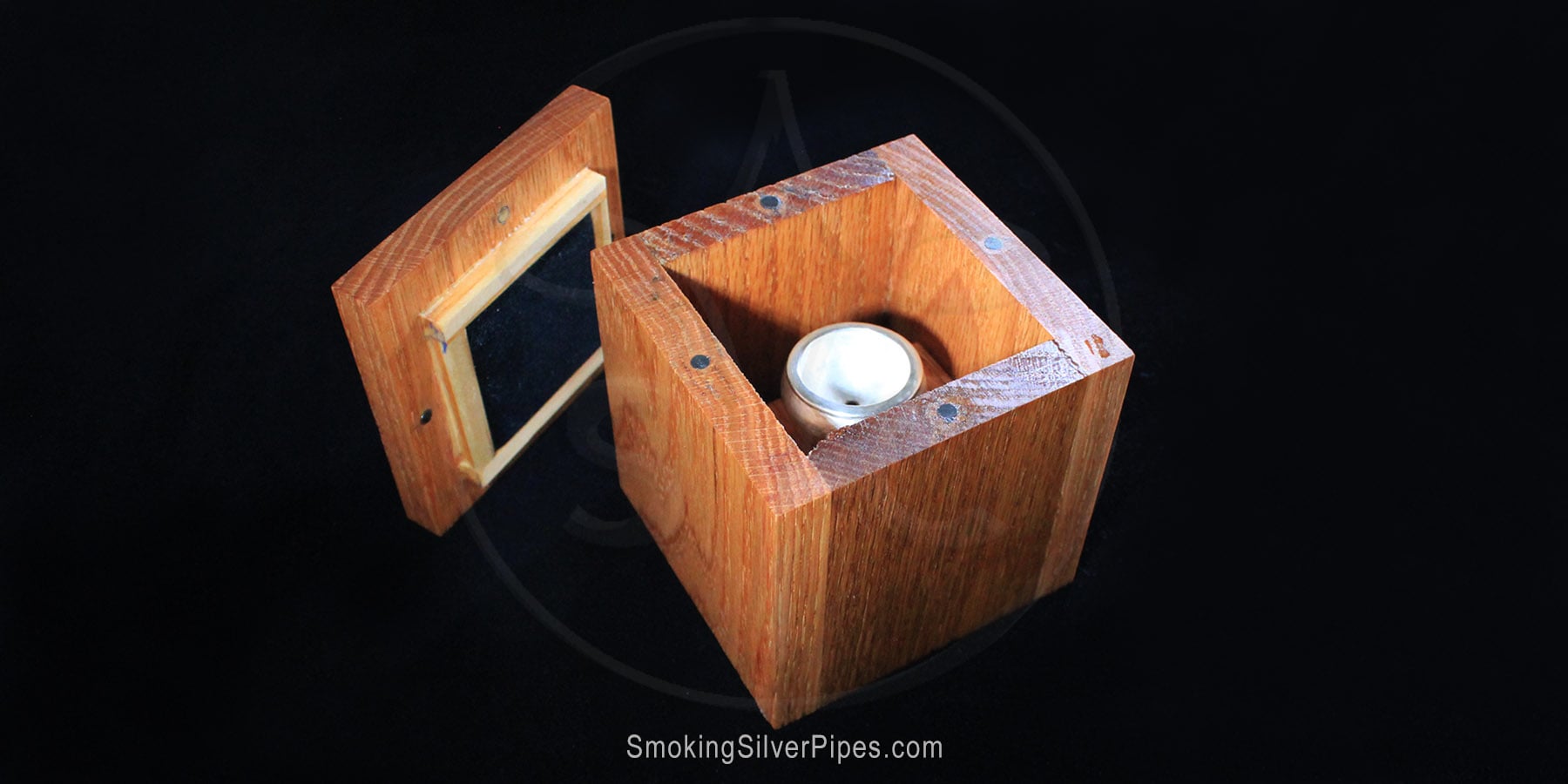 Custom wooden box with smoking bowl inside by Smoking Silver.